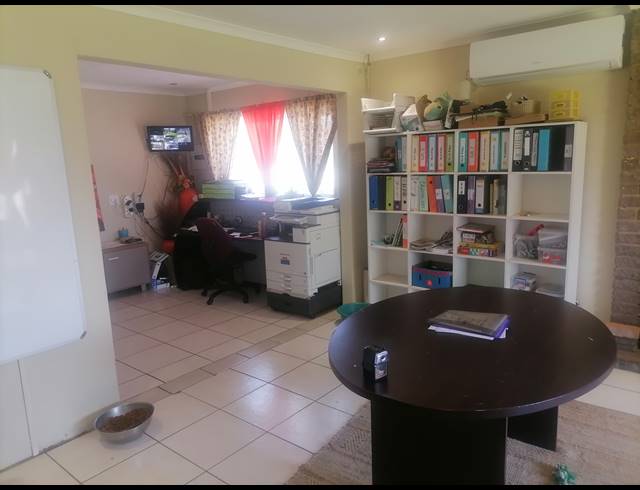 4 BEDROOM HOUSE FOR SALE IN ANNADALE